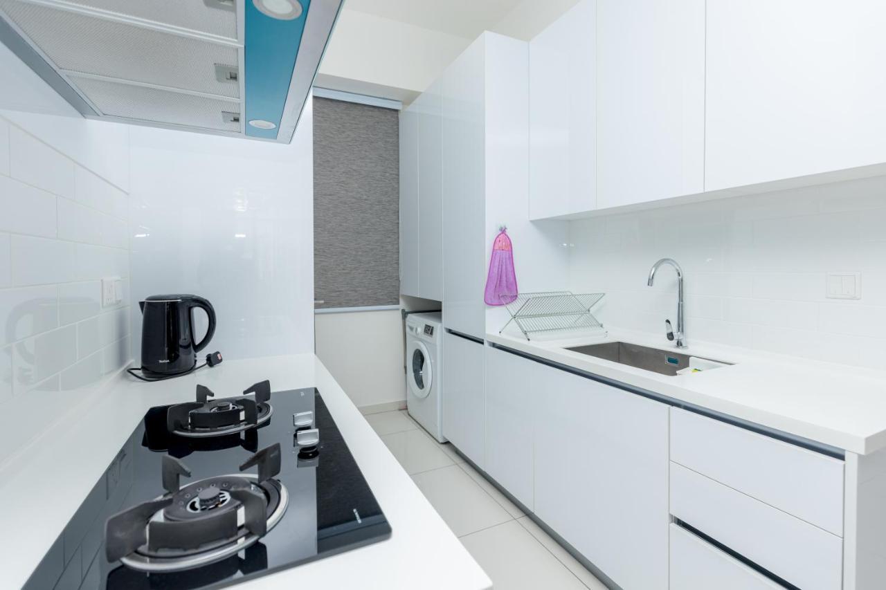 Beacon Executive Suite Penang George Town Eksteriør billede
